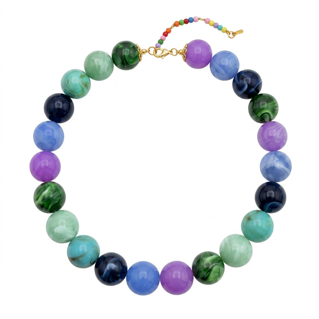 C05 - Collar bolas diferentes colores. Resina.