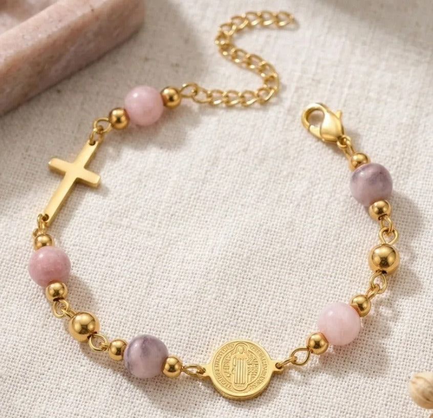 E02 - Pulsera medallitas. Color rosa con dorado. Acero inoxidable.