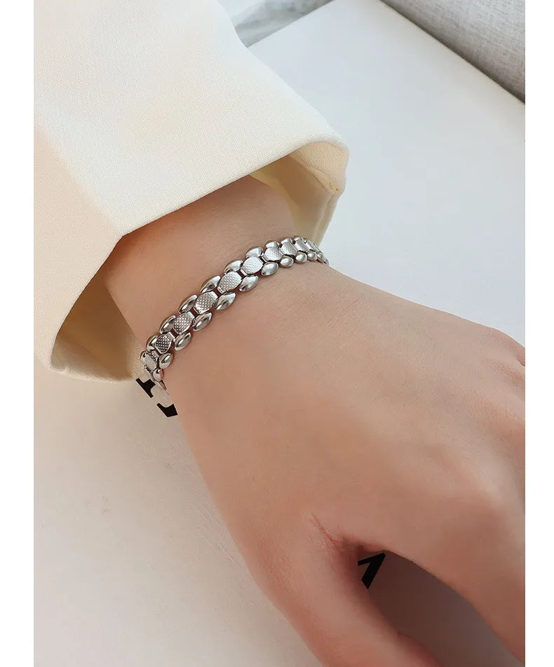 K02 - Pulsera cadena. Color plateado. Acero inoxidable.