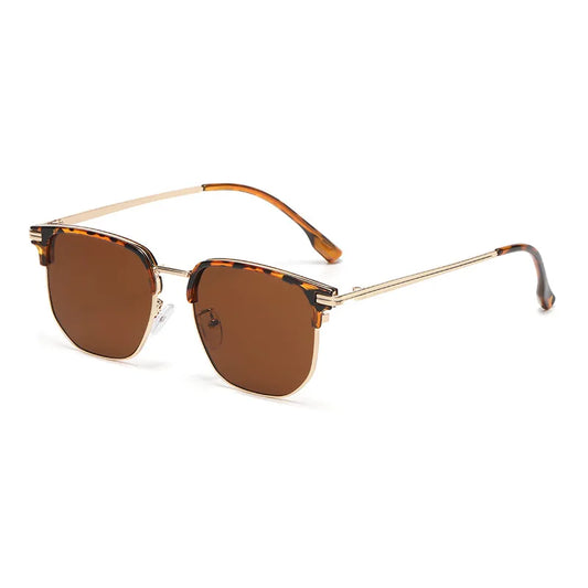 Lentes para sol. Armazón dorado 3.