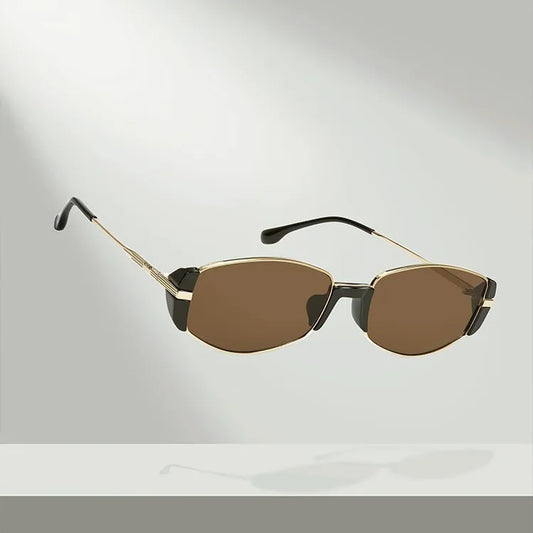 Lentes para sol. Armazón dorado con negro 1.