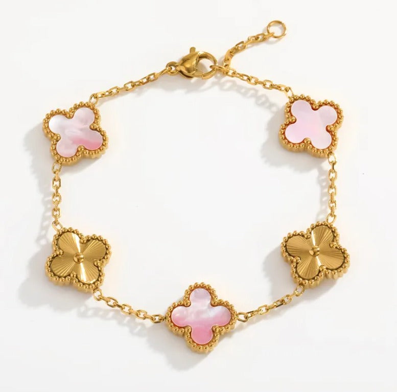 D02 - Pulsera flores. Color rosa con dorado. Acero inoxidable.