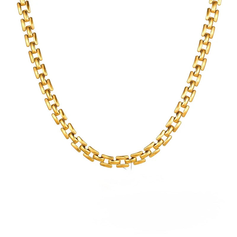 L13 - Collar eslabones cuadritos. Color dorado. Acero inoxidable.